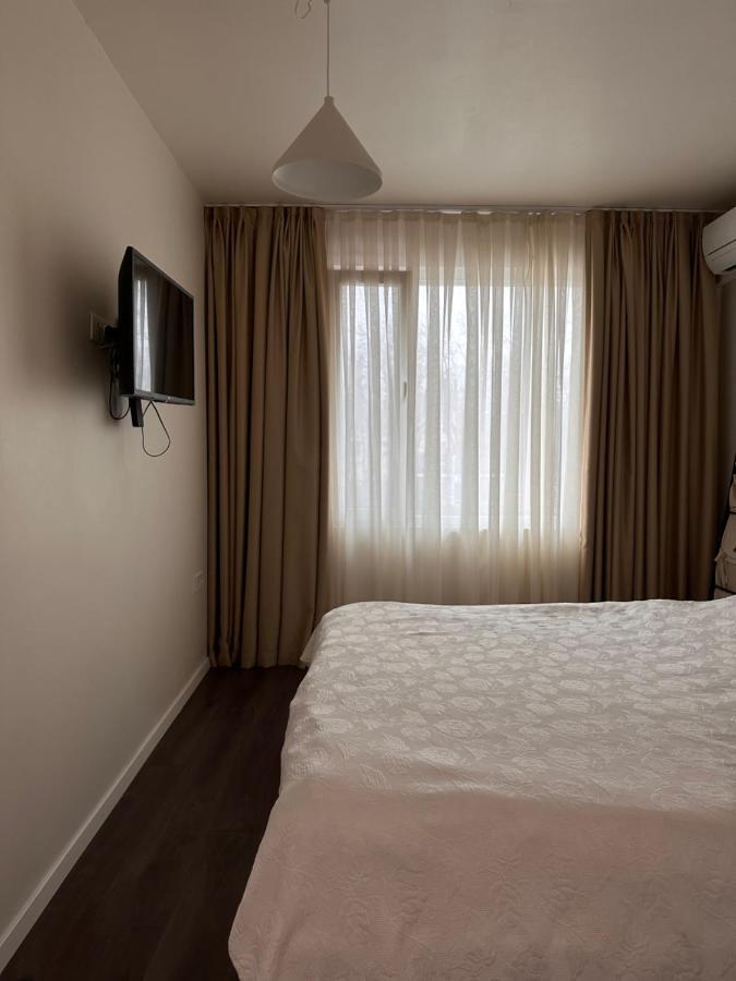 New Luxury Furnished Apartment - Beach, Varna Center & Fast Wi-Fi Esterno foto