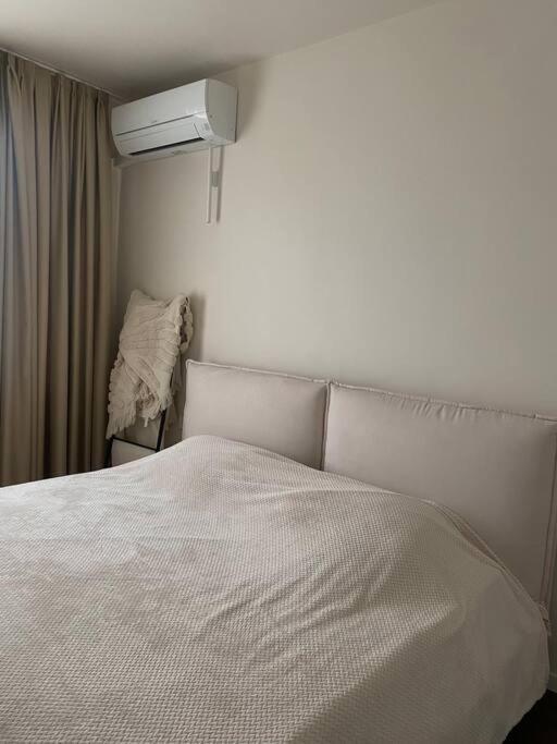 New Luxury Furnished Apartment - Beach, Varna Center & Fast Wi-Fi Esterno foto